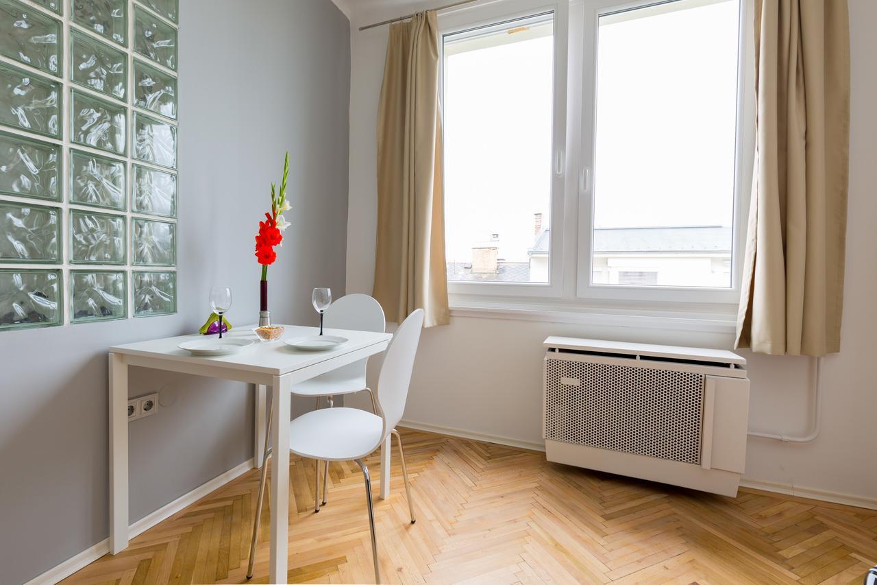 Appartamento Pamka Place Budapest Esterno foto