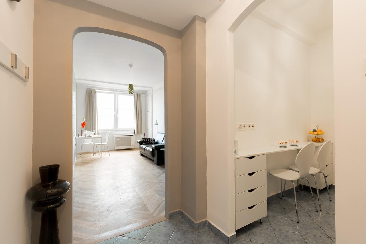 Appartamento Pamka Place Budapest Esterno foto